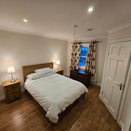 Сasa de vacaciones Town House Westport