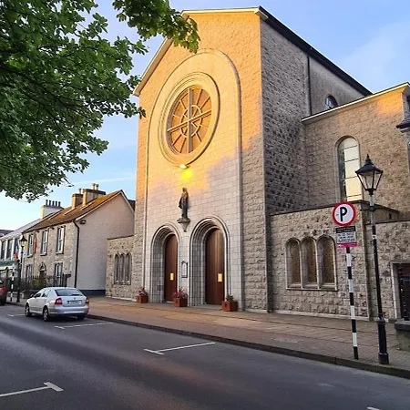 Сasa de vacaciones Town House Westport