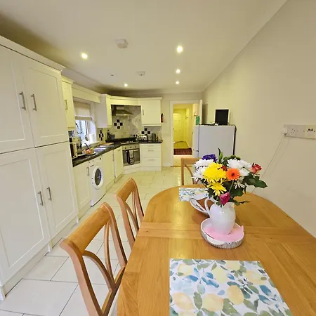 بيت للعطل Town House