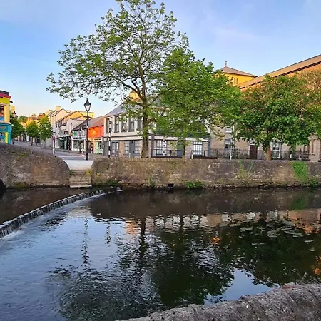 Town House Westport
