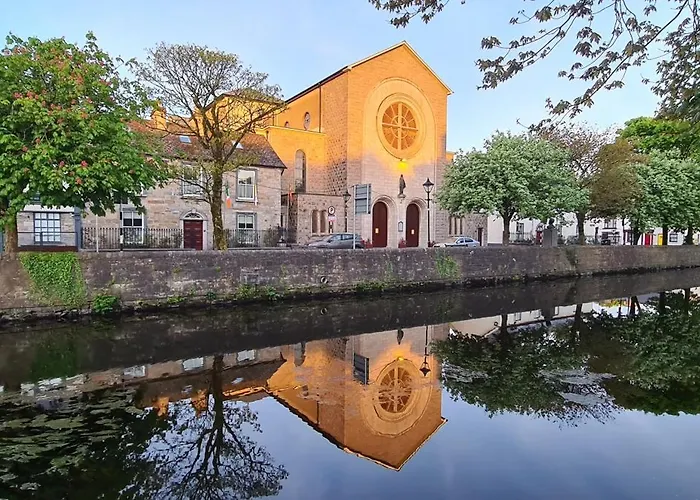 Town House Дом отдыха *